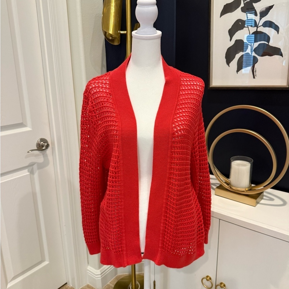 89th and Madison Coral Open-Knit Women's Sweater. Size medium.